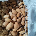 فروش بادام و گردو