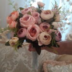 فروش گلدان و گل مصنوعی با گل آرایی طراح حرفه ای