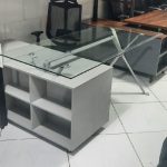 میز و صندلی اداری و دفتری
