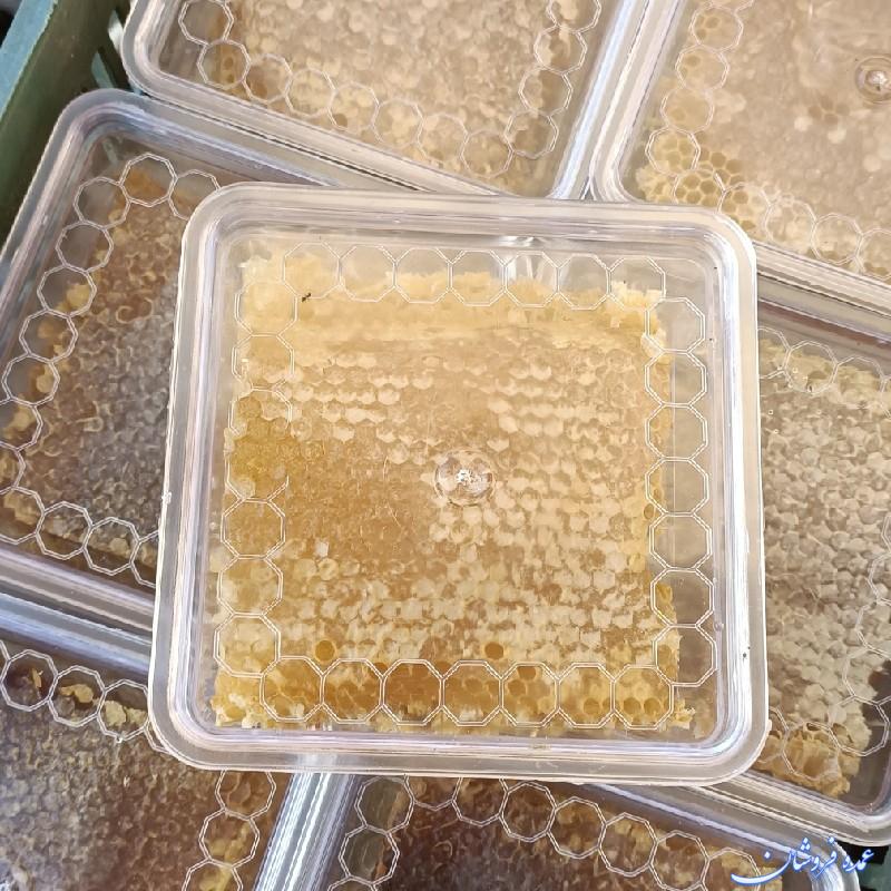 عسل فروشی آقاپور به صورت عمده به تمام نقاط ایران بابسته بندی دلخواه