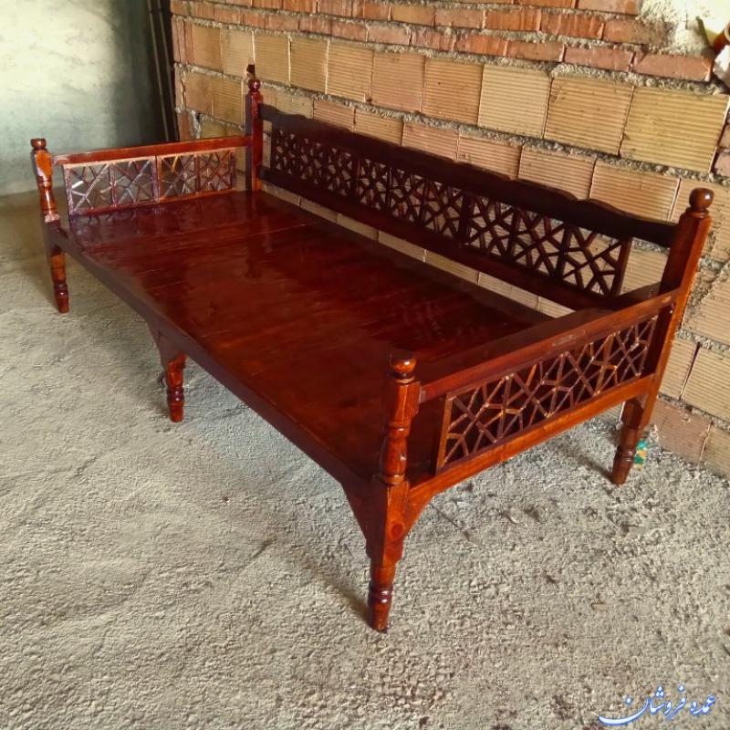 تخت سنتی چوب روس