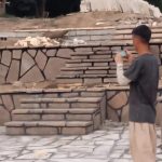 اجرای سنگ لاشه کف حیاط محوطه سازی سنگ مالون دماوند