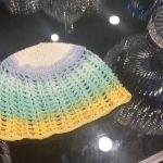 کلاه رنگین کمان نخ