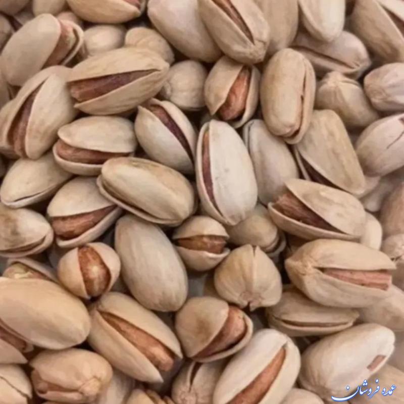 پسته دهن باز