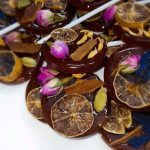 تولید انواع قند و نبات‌های تزئینی