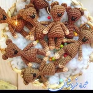 عروسک بافتنی و گلسر